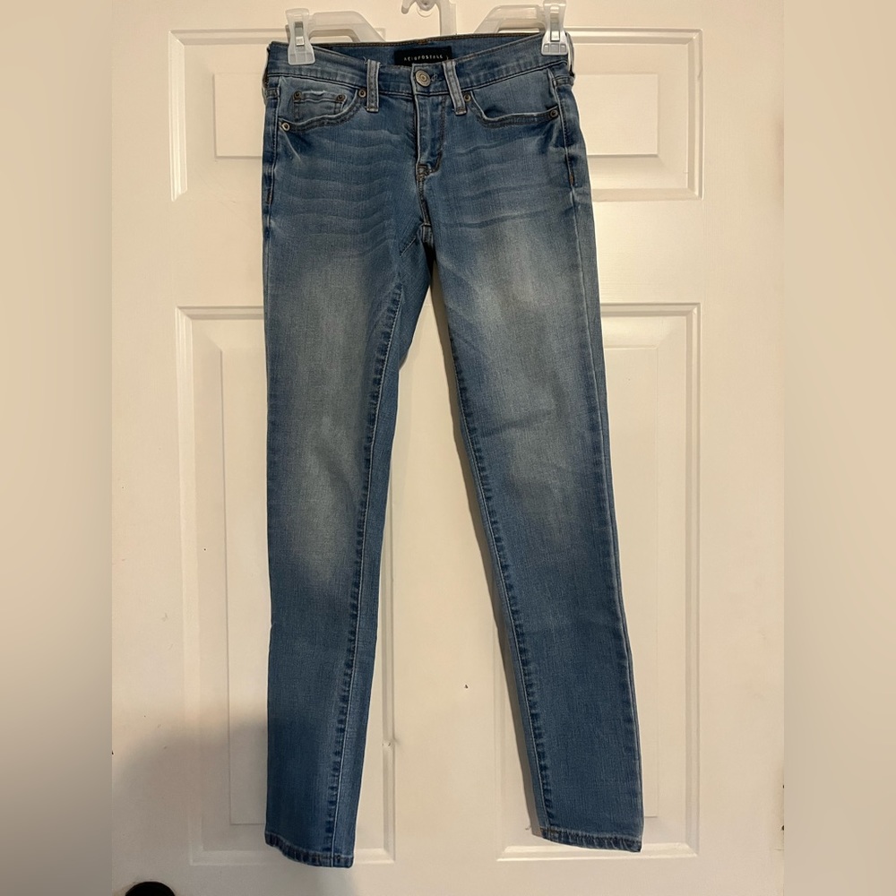 Size 00 EUC jeans